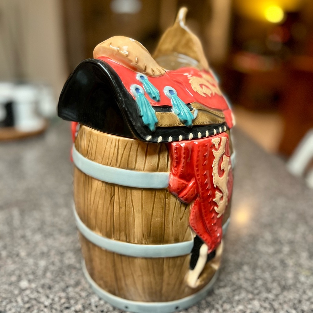 Young’s Heartfelt Creations Western Saddle Ceramic Cookie Jar, Vintage, NEW!